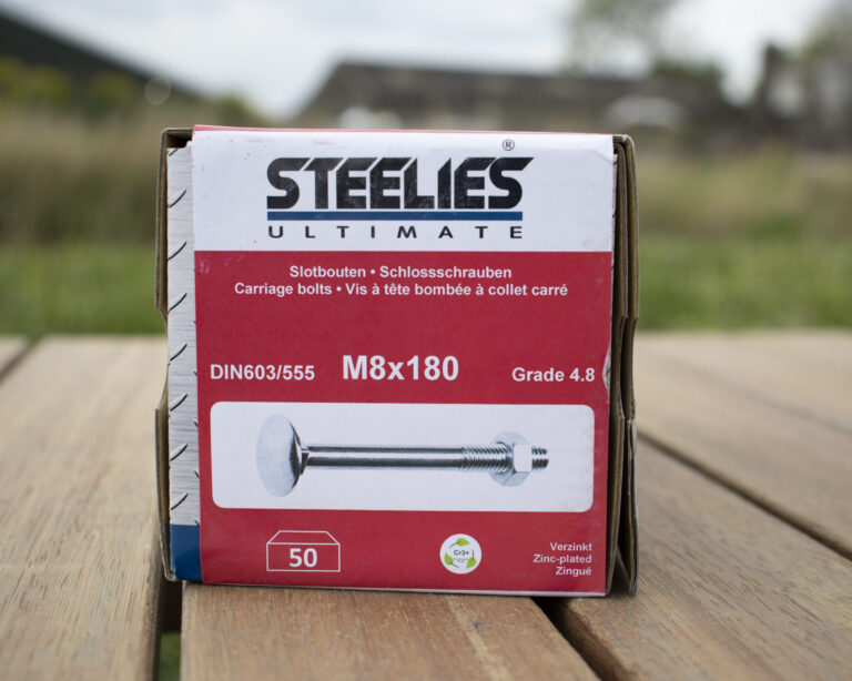 Slotbouten verzinkt m8 DIN 603/555